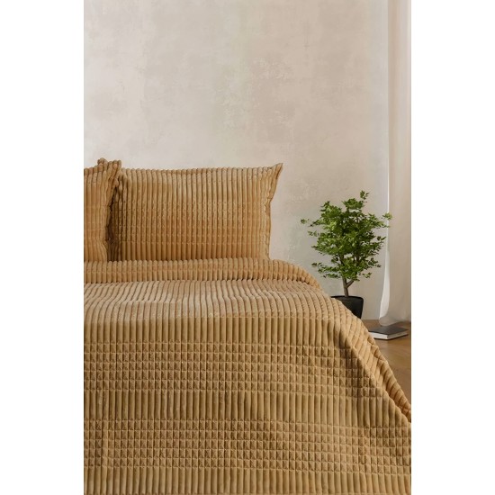 Cuvertură Pufoasa cu 2 fete de perna, model embosat, Bej